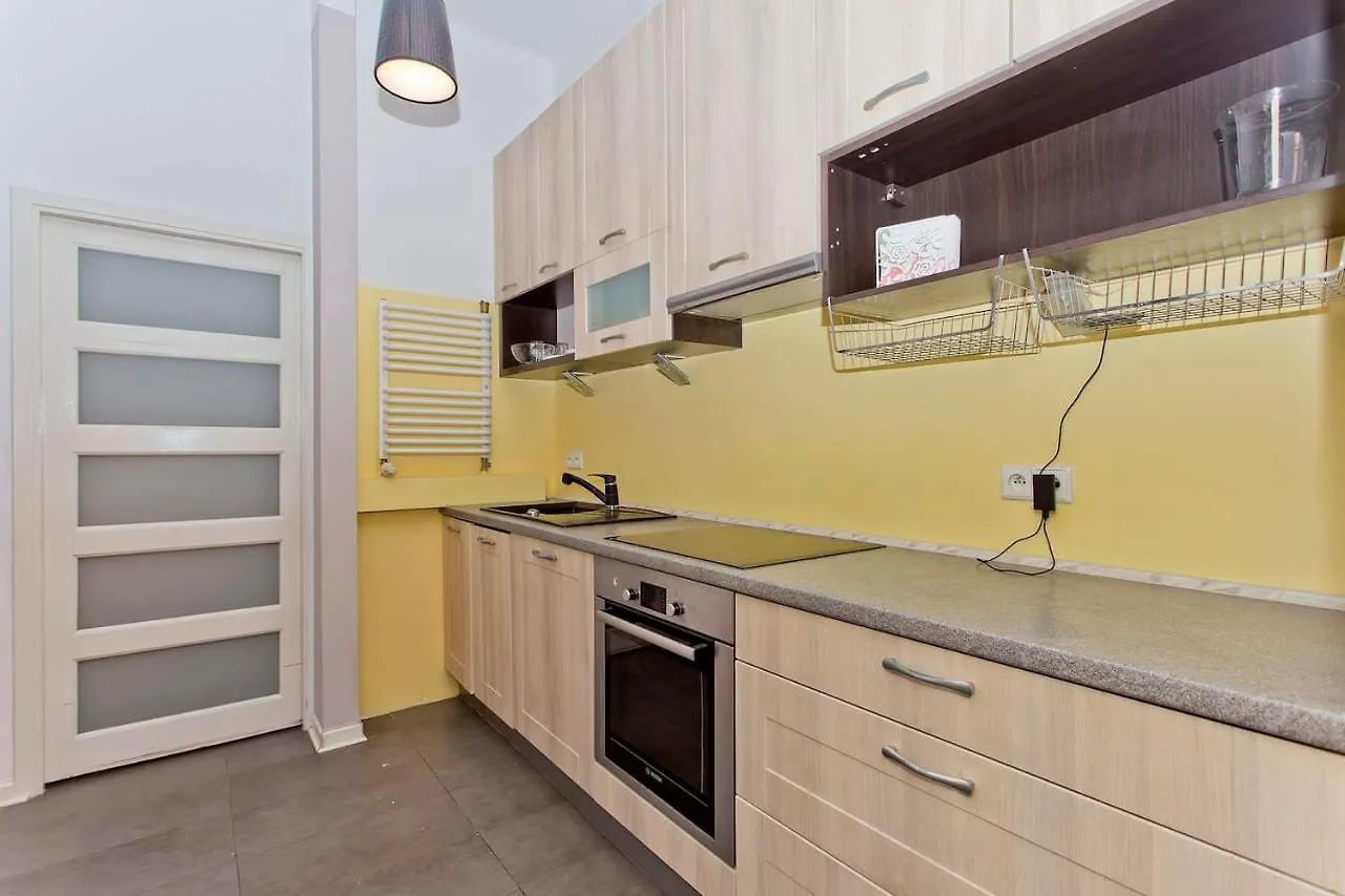Apartment Charming And Bright- Golden Apartments- Old Town
