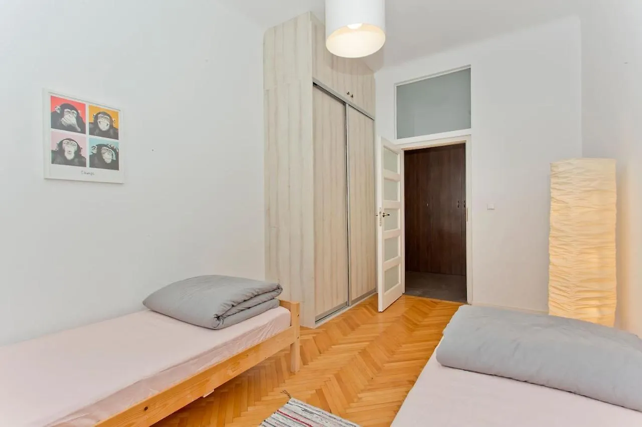 Charming And Bright- Golden Apartments- Old Town 0*, Warsaw